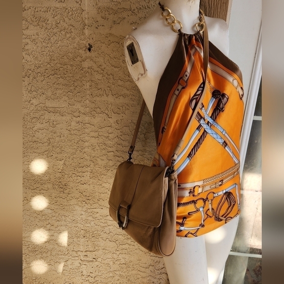 RETRO VINTAGE 1970’S LEATHER CARPETBAGS OF AMERICA BAG, Free Scarf Top - Picture 2 of 16